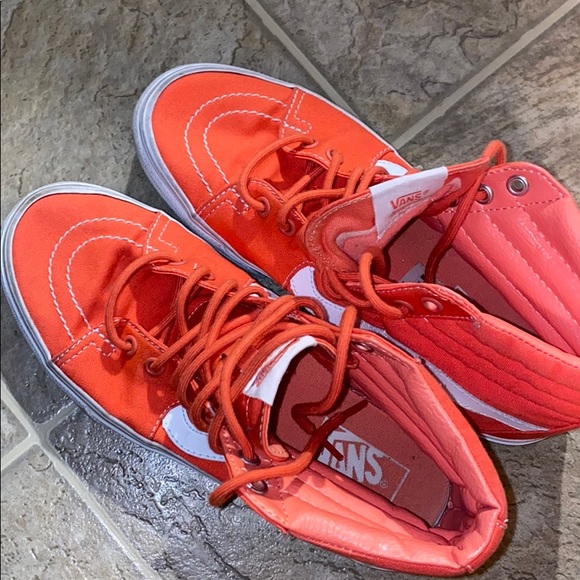 Shoes - Picture 5 of 5